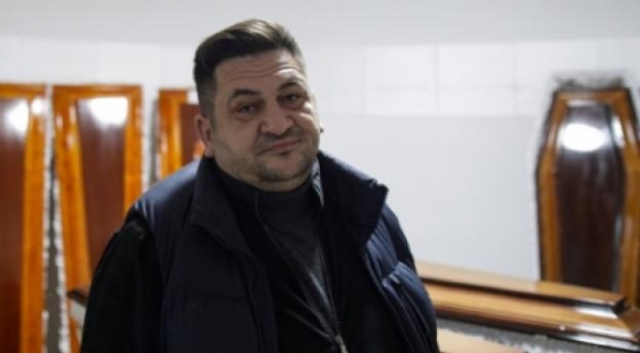 10 Ben Trong Mat Bao Lan Song Covid 19 Moi O Chau Au