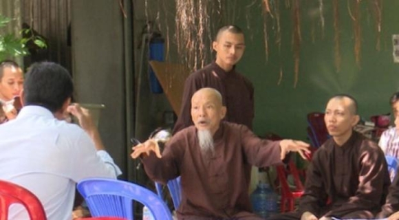 1 Tinh That Bong Lai Mao Danh Tu Hanh Loi Dung Tre Mo Coi De Truc Loi Nhu The Nao