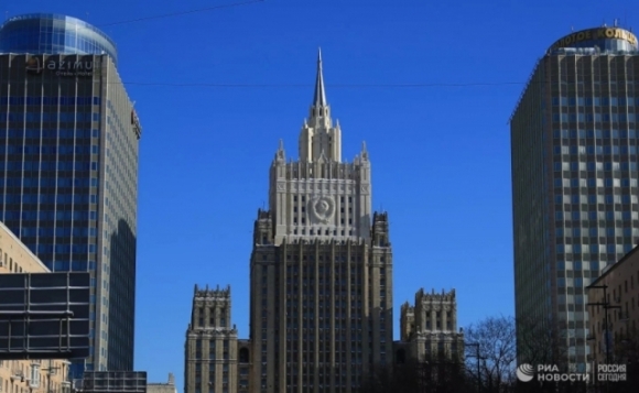 1 My Yeu Cau Truc Xuat Them 55 Nha Ngoai Giao Va Nhan Vien Nga