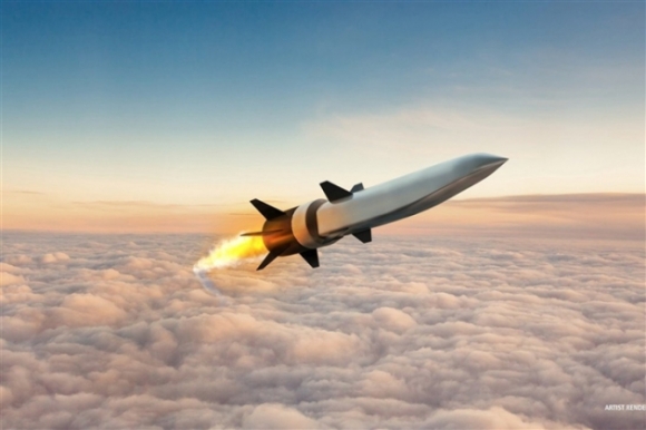 1 Chay Dua Vu Khi Sieu Thanh My Nga Trung Lam Tang Nguy Co Xung Dot Quan Su