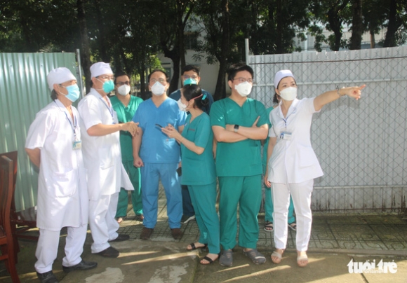 1 Toan Tinh Bac Lieu Doi Mau Tu Vang Sang Do