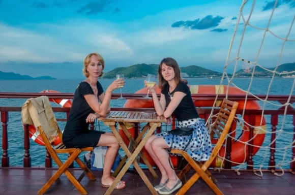 1 Du Lich Mo Cua Don Khach Quoc Te Khach Khong Duoc Tach Doan