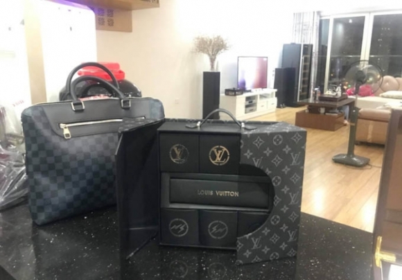 5 Tran Tuan Thanh   Ceo Cong Ty Truyen Thong Noi Tieng Cam Dau Duong Day Danh Bac Quoc Te Hang Tram Nghin Ty La Ai