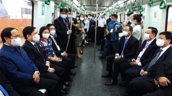 9 Duong Sat Cat Linh   Ha Dong Chinh Thuc Van Hanh Mo Cua Don Khach Mien Phi