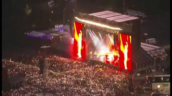 1 Tham Kich Giam Dap Tai Dai Nhac Hoi My Toi Thay Moi Nguoi Dang Chet Dan