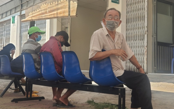 1 Gia Xet Nghiem Covid 19 O Tphcm Co Noi Niem Yet 126000 Dong Thu 276000 Dong