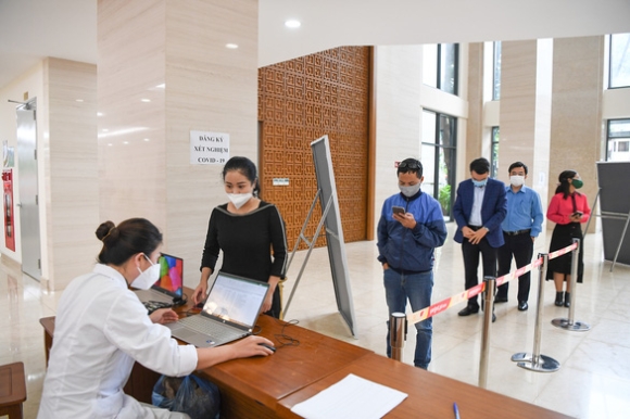 2 Dai Bieu Quoc Hoi Tich Cuc Doi Moi Chuyen Doi So Trong Ky Hop Thu 2 Quoc Hoi Khoa Xv