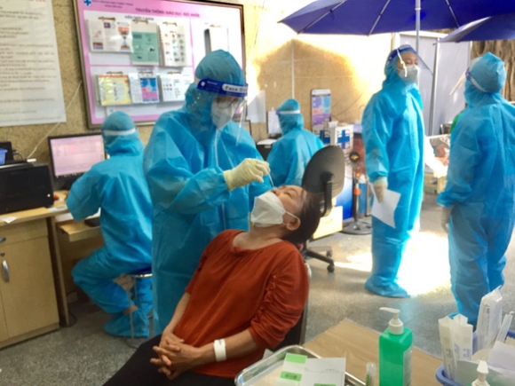 1 Tphcm 8 Quan Huyen Co So Ca Covid 19 Cach Ly Tai Nha Cao Tong Cong 33826 Ca