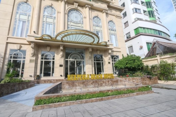 4 Khach San O Nha Trang Van Dong Cua Bi Rao Ban