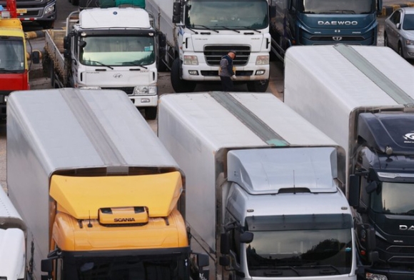 1 Han Quoc Nhap Khau Khan Cap 200 Tan Ure Tu Viet Nam