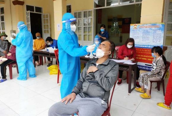 1 Moi Gia Dinh Mua Vai Bo Kit Test Nhu Mua Thuoc Phong Cam Cum