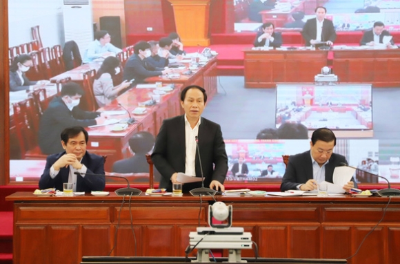 1 Le Tuong Niem Dong Bao Tu Vong Can Bo Chien Si Hy Sinh Vi Covid 19 Tai 2 Diem Cau Tphcm Ha Noi