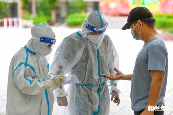 1 So Ca Tang Tphcm Co Nhieu Giai Phap Can Thiep 4 Tre Mac Covid 19 Dien Bien Nang