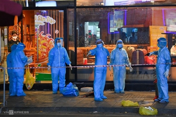 1 Ngay 1511 Co Them 8616 Ca Covid 19 Moi 2 Quan Tai Ha Noi Cho Phep F1 Cach Ly Tai Nha