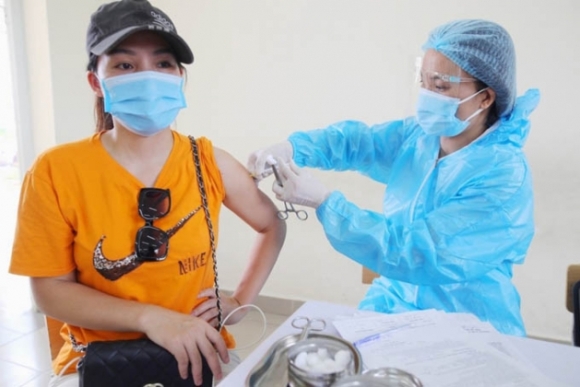 2 Viet Nam Gan Dat Moc Tiem 100 Trieu Lieu Vaccine