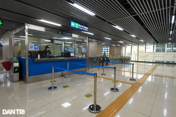 5 Tau Duong Sat Cat Linh   Ha Dong Bat Ngo Vang Khach Sang Dau Tuan