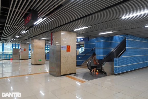 6 Tau Duong Sat Cat Linh   Ha Dong Bat Ngo Vang Khach Sang Dau Tuan