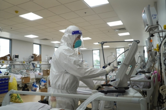 1 86 F0 Nhap Vien Tai Tphcm Da Tiem Vaccine Covid 19 Co Bat Thuong