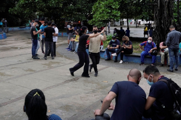 1 Tu Chu Duoc Vac Xin Noi Cuba Tuyen Bo Sap Thoat Khoi Dai Dich