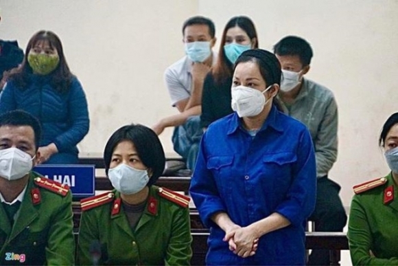 2 Vo Duong Nhue Bi Giam Van Trang Diem Moi Son Mong Do Ra Toa Cong An Thai Binh Len Tieng