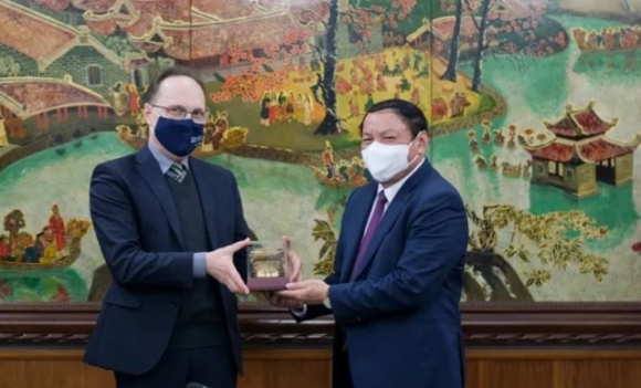 6 Bo Truong Nguyen Van Hung Van Hoa Nga Co Suc Anh Huong To Lon Den Nhieu The He Nguoi Dan Viet Nam