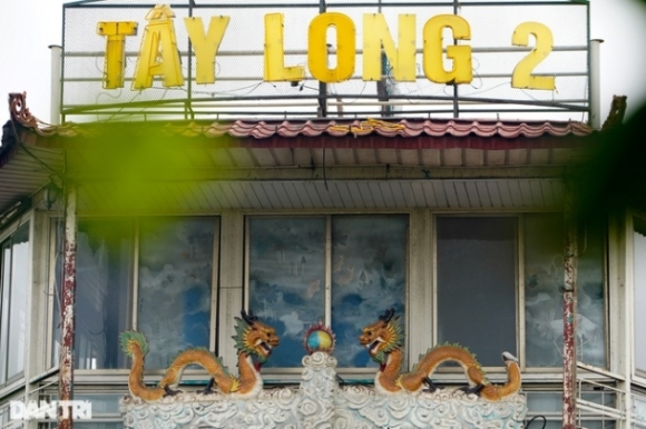 6 Ha Noi Can Canh Thao Do Bai Tau Thuyen Hoang Phe Nhieu Nam O Ho Tay