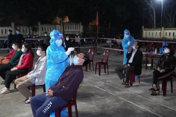 2 1811 F0 Cong Dong Tang Cao Nhieu Noi Lap Dinh Moi