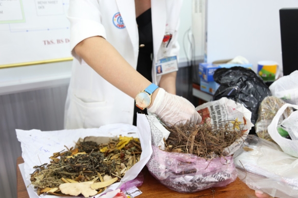 1 Phong Kham Chong Doc Dau Tien Cua Phia Nam Di Vao Hoat Dong