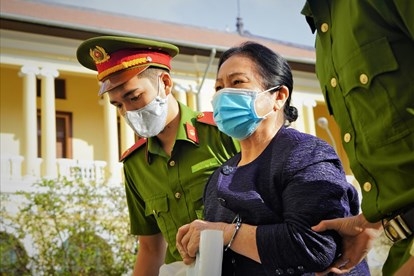 1 Xu Tu Chung Than Ba Duong Thi Bach Diep