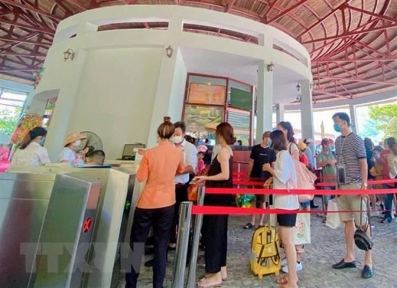 2 Da Nang San Sang Don Khach Quoc Te Trong Trang Thai Binh Thuong Moi