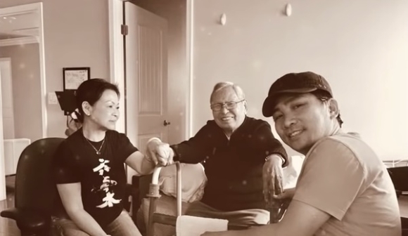 1 Khanh Ly Nguoi Ta Cu Hay Noi He Toi Di Tham Ai Thi Nguoi Do Qua Doi