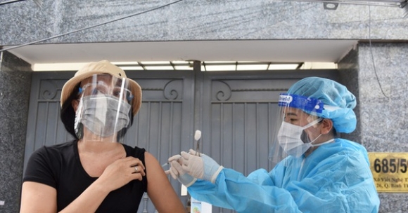 1 Them Nhieu Noi De Nghi Rut Ngan Khoang Cach 2 Mui Tiem Bo Y Te Noi Hoi Ubnd Tinh Thanh