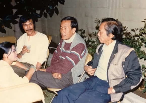 3 Khanh Ly Nguoi Ta Cu Hay Noi He Toi Di Tham Ai Thi Nguoi Do Qua Doi