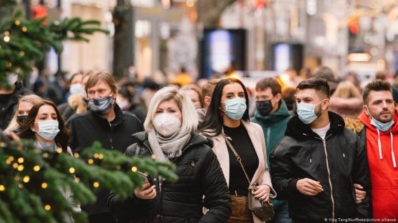 1 Them 500000 Nguoi Tai Chau Au Co The Thiet Mang Vi Lan Song Covid 19 Moi