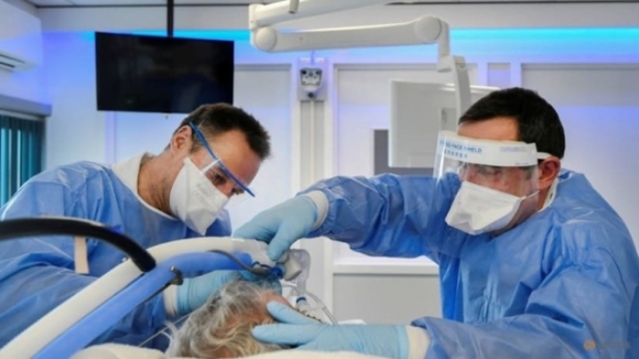 3 Quoc Gia Chau Au Nao Co The Tai Ap Dat Bien Phap Chong Covid 19 Cung Ran Nhu Ao