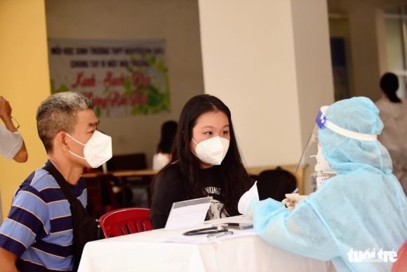 1 Con Tiem Xong 2 Mui Vac Xin Den Truong Do Lo Hon