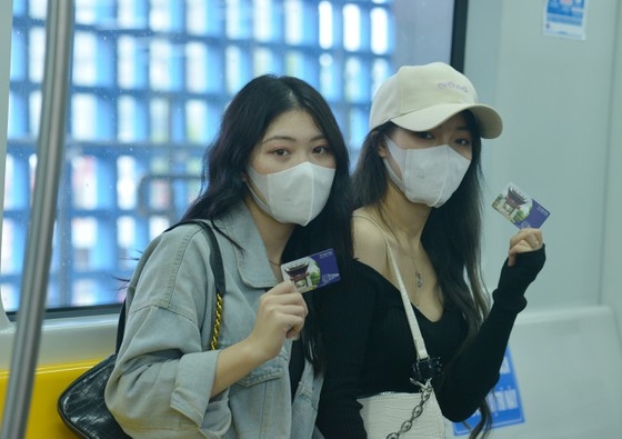 5 Hom Nay Ngay Dau Tuan Duong Sat Do Thi Cat Linh   Ha Dong Tiep Tuc Vang Khach