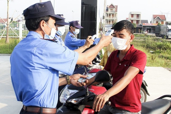 3 Dam Bao Phong Dich Cho Hang Van Lao Dong Ha Tinh San Xuat Dip Cuoi Nam