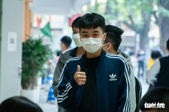 3 Hoc Sinh Lop 9 Tai Ha Noi Tiem Vac Xin Ngua Covid 19 Vua Hoi Hop Vua Mung