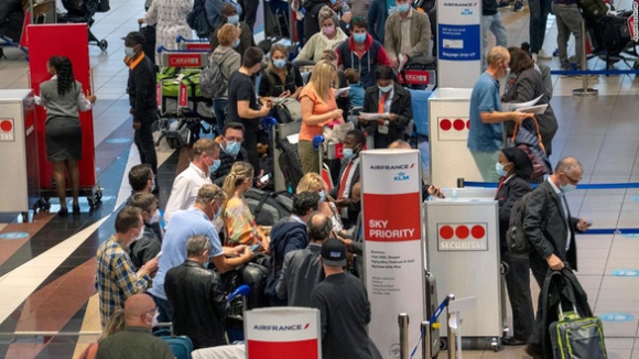 1 Bien The Omicron Co Tam Ngung Giac Mo Som Tro Lai Binh Thuong