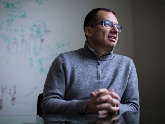 1 Tuyen Bo Cua Ceo Moderna Ve Omicron Khien Thi Truong Chao Dao