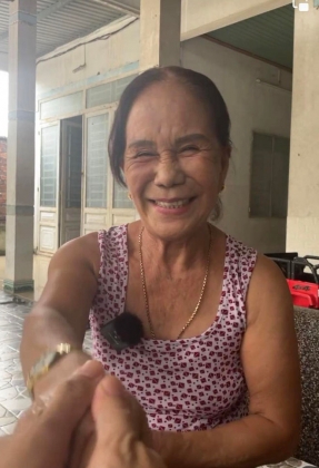 2 Co Dau 65 Tuoi Sau 2 Nam Lay Chong 24 Tuoi Thanh Tay Hom Chia Khoa Co Qua Lien Tuc