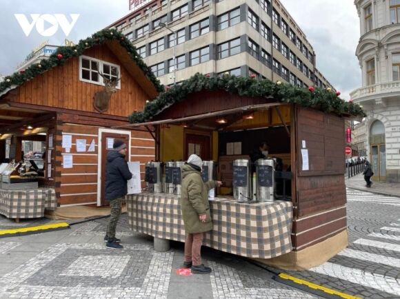 6 Am Dam Cac Cho Giang Sinh O Praha