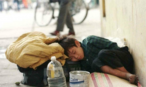 1 Tre Em Ngheo Nguoi Cao Tuoi Co Don O Ha Noi Duoc Ho Tro 2 25 Trieuthang