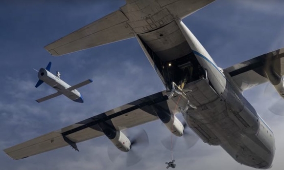 1 Tau San Bay Tren Khong Cua My Co The Khien Moi Hang Phong Thu Bat Luc