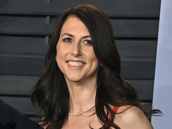 1 No Luc Cho Di Tat Ca Cua Nguoi Phu Nu Quyen Luc Nhat The Gioi