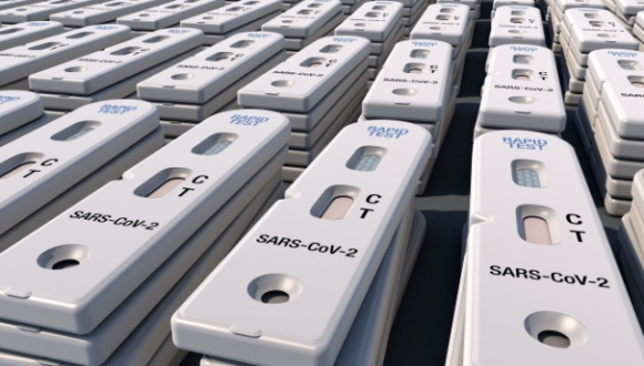 1 Nguoi Dan Phap Tang Cuong Tich Tru Bo Xet Nghiem Covid 19