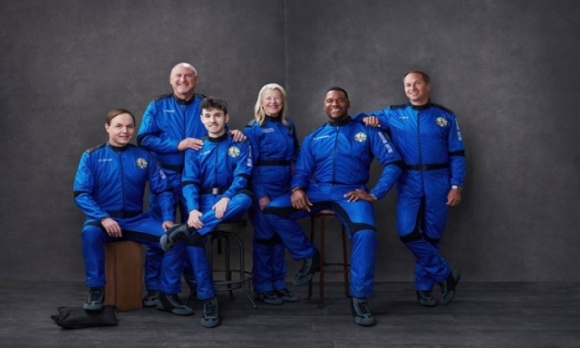 2 Tau Blue Origin Cho 6 Hanh Khach Len Ria Vu Tru