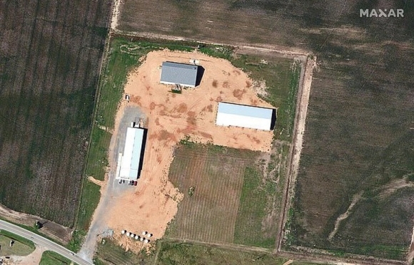 11 Canh Truoc Va Sau Tham Hoa Loc Xoay Nghi Lam 100 Nguoi Chet O My