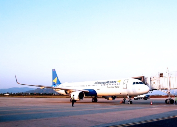 1 Hang Bay Thue Chuyen Bat Ngo Ban Hon 55 Co Phan Sau Mot Nam Chao San